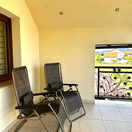 Vila Hajr